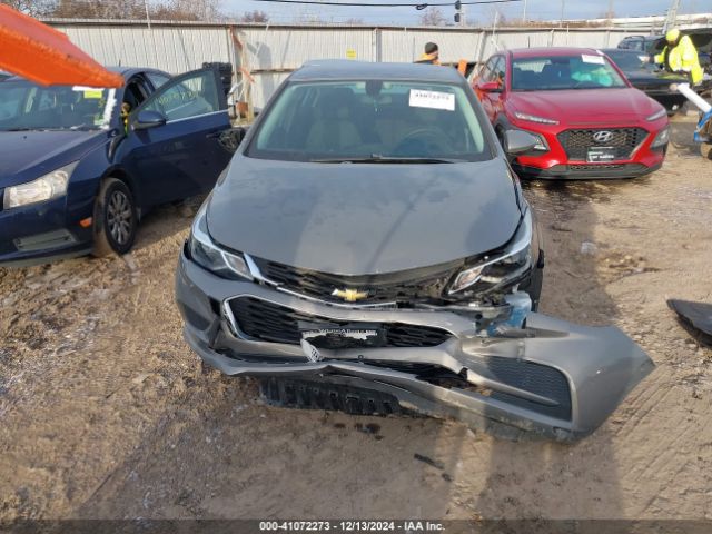 1G1BE5SMXJ7241282 Chevrolet Cruze Lt Auto