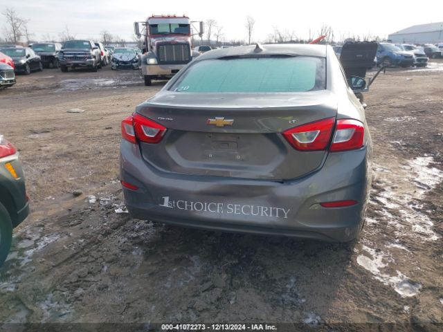 1G1BE5SMXJ7241282 Chevrolet Cruze Lt Auto