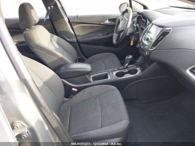 1G1BE5SMXJ7241282 Chevrolet Cruze Lt Auto