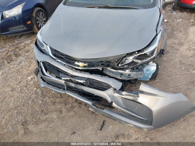 1G1BE5SMXJ7241282 Chevrolet Cruze Lt Auto