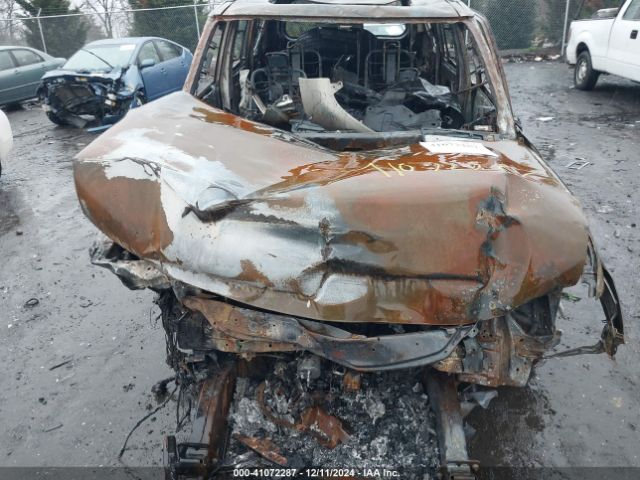 JN8AY2NF9L9360006 Nissan Armada Platinum 2wd