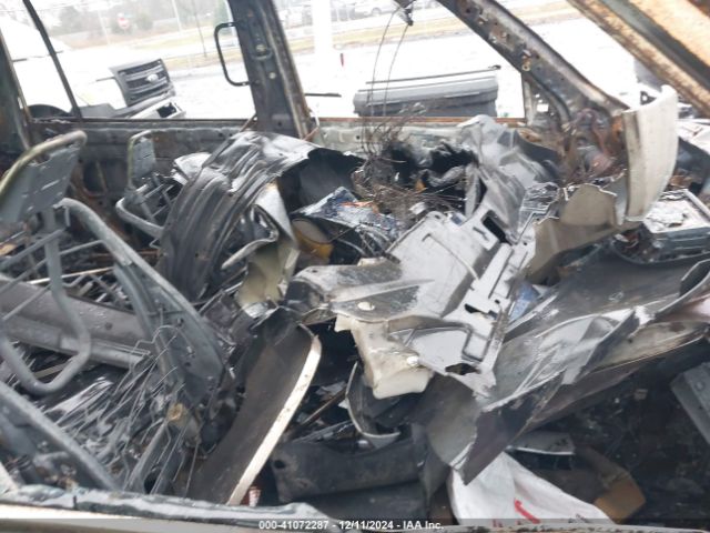 JN8AY2NF9L9360006 Nissan Armada Platinum 2wd