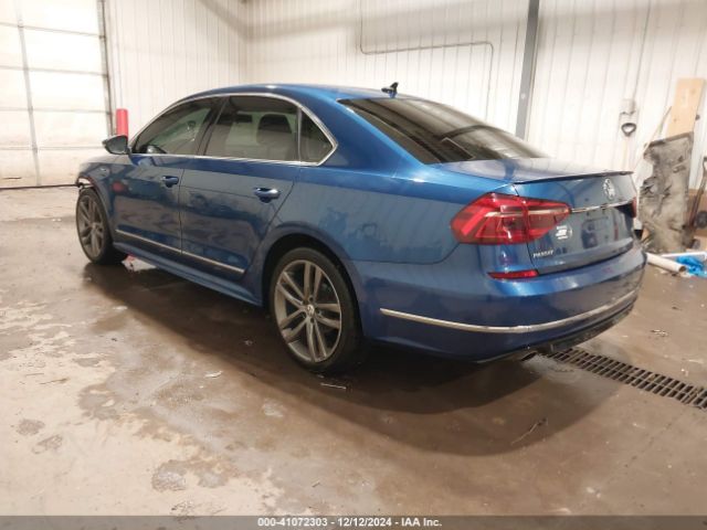 1VWDT7A32HC063408 Volkswagen Passat 1.8t R-line