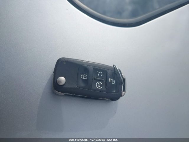 1VWCT7A34EC071095 Volkswagen Passat 1.8t Sel Premium