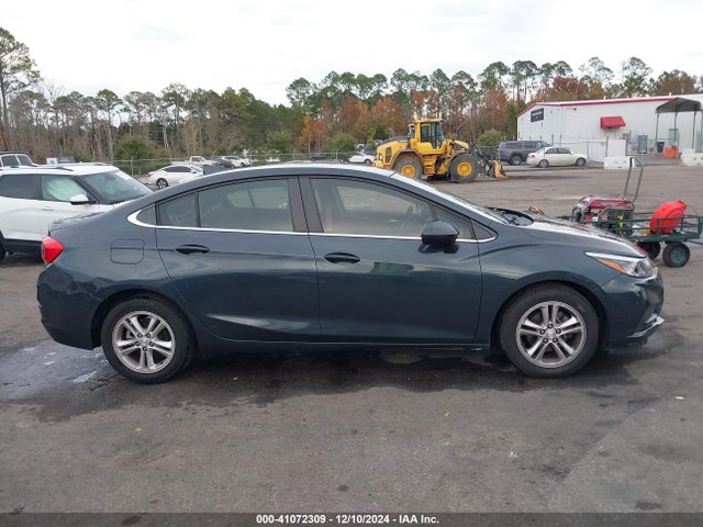 1G1BE5SM0J7123712 Chevrolet Cruze Lt Auto