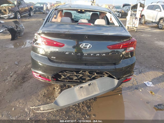 Hyundai ELANTRA SE 2019 5NPD74LF2KH497207 Image 14