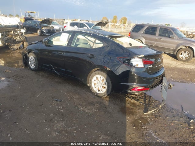 Hyundai ELANTRA SE 2019 5NPD74LF2KH497207 Image 3