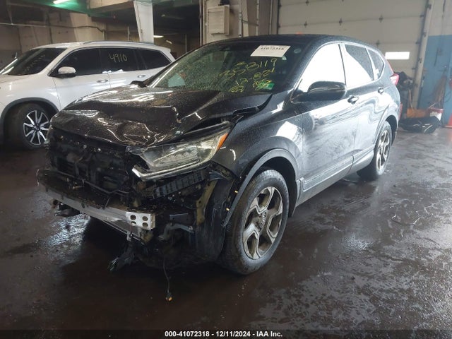 Honda CR-V EX 2018 7FARW2H56JE019659 Image 2