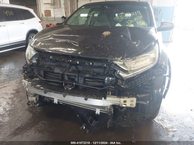 Honda CR-V EX 2018 7FARW2H56JE019659 Image 6
