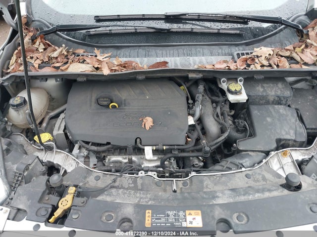 Ford ESCAPE SE 2017 1FMCU0GDXHUA12425 Image 10