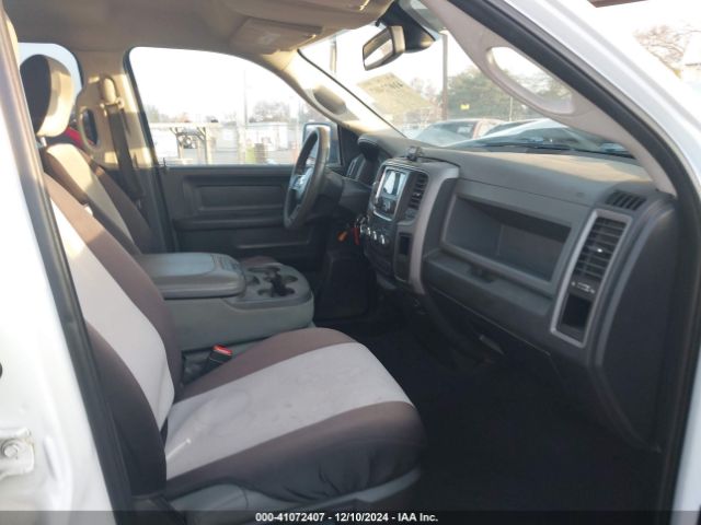 1C6RR6FG4JS263061 RAM 1500 Tradesman  4x2 6'4 Box