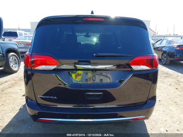 Chrysler Pacifica Touring-l Plus 2017 2C4RC1EG2HR684027 Image 16