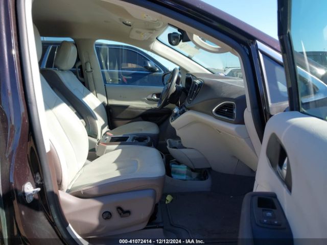 2017 CHRYSLER PACIFICA 2C4RC1EG2HR684027 Photo 4
