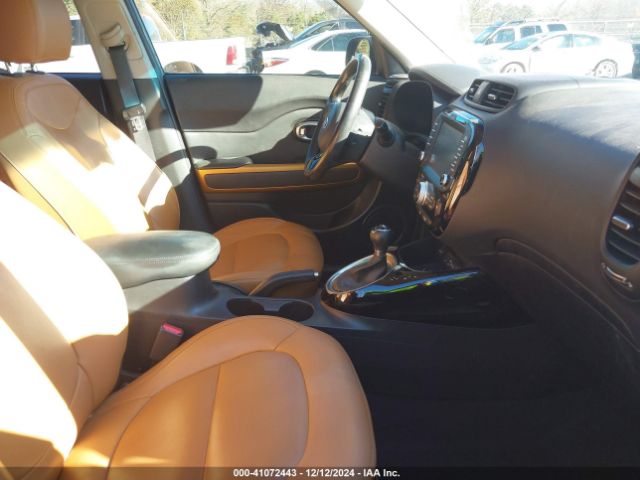 KNDJX3A5XG7364777 KIA Soul !