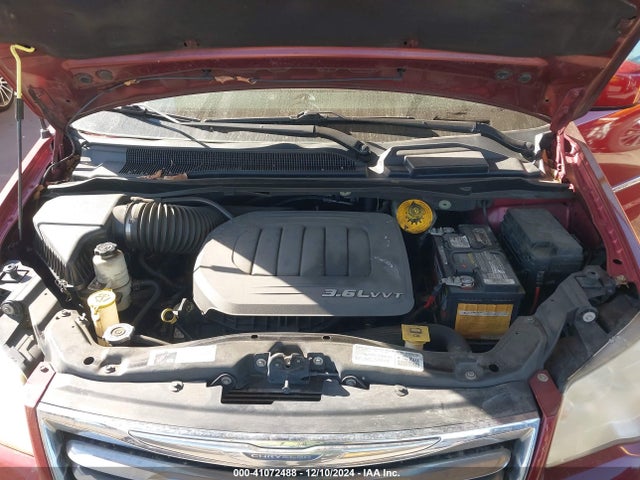 2C4RC1BG7ER243008 Chrysler Town & Country Touring