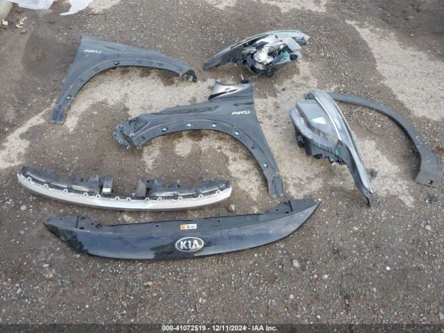 KNDERCAA4M7043158 KIA SELTOS EX