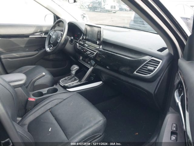 KNDERCAA4M7043158 KIA SELTOS EX