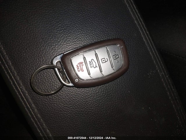 Hyundai Elantra Value Edition 2017 5NPD84LF6HH164420 Image 11
