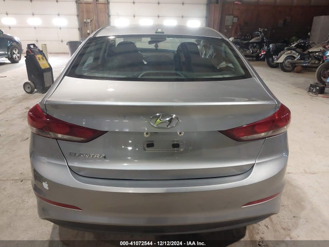 Hyundai Elantra Value Edition 2017 5NPD84LF6HH164420 Image 16