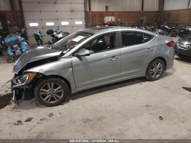 Hyundai Elantra Value Edition 2017 5NPD84LF6HH164420 Image 2