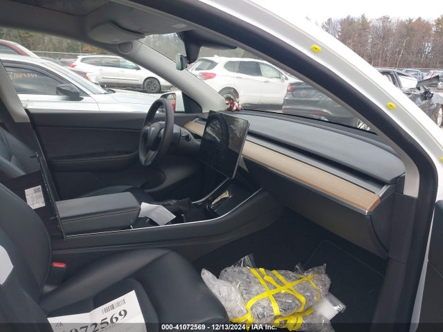 2021 TESLA MODEL Y 5YJYGDEEXMF083759 Photo 4