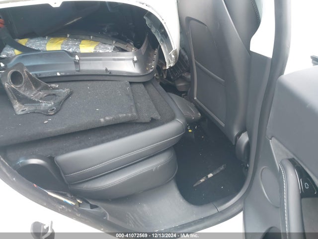 2021 TESLA MODEL Y 5YJYGDEEXMF083759 Photo 7