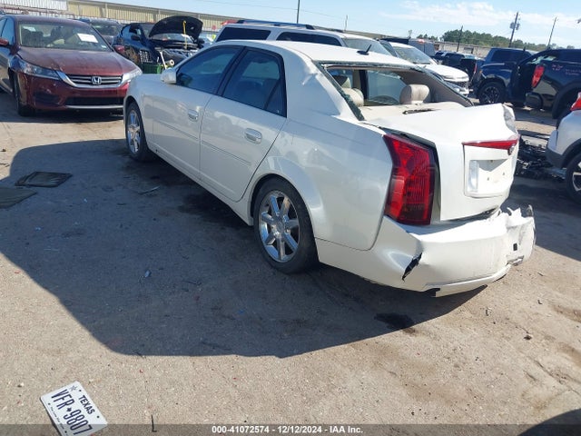2005 CADILLAC CTS 1G6DP567750206747 Photo 2