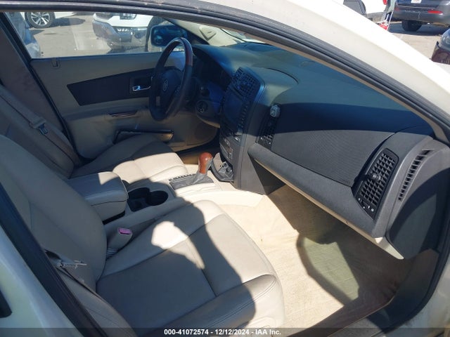 2005 CADILLAC CTS 1G6DP567750206747 Photo 4