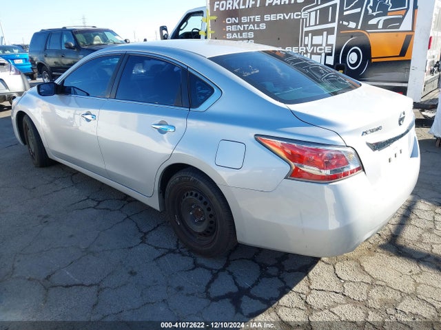 Nissan Altima 2.5 S 2015 1N4AL3AP0FN404376 Image 3