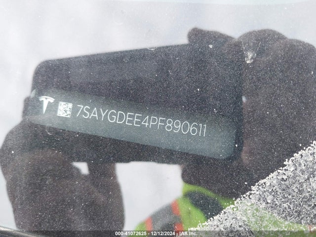 2023 TESLA MODEL Y 7SAYGDEE4PF890611 Photo 8