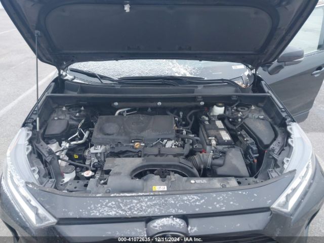 2T3A1RFV5MC208886 Toyota Rav4 Xle Premium