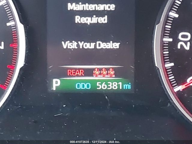 2T3A1RFV5MC208886 Toyota Rav4 Xle Premium