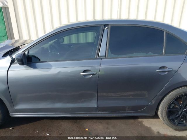 3VW2K7AJ3EM331501 Volkswagen Jetta 2.0l S
