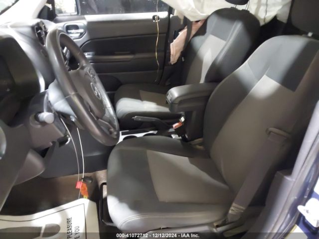 1C4NJRFB0ED688808 Jeep Patriot Latitude