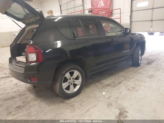1C4NJDEB4ED885744 Jeep Compass Latitude
