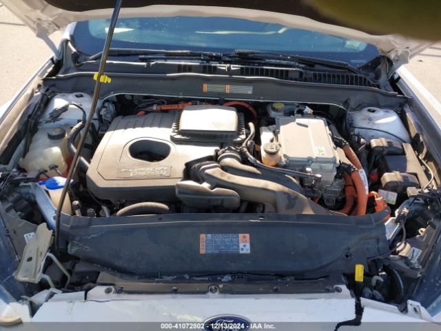 3FA6P0SU3GR304560 Ford Fusion Energi Titanium