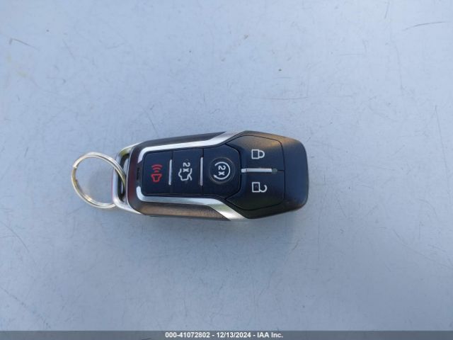 3FA6P0SU3GR304560 Ford Fusion Energi Titanium