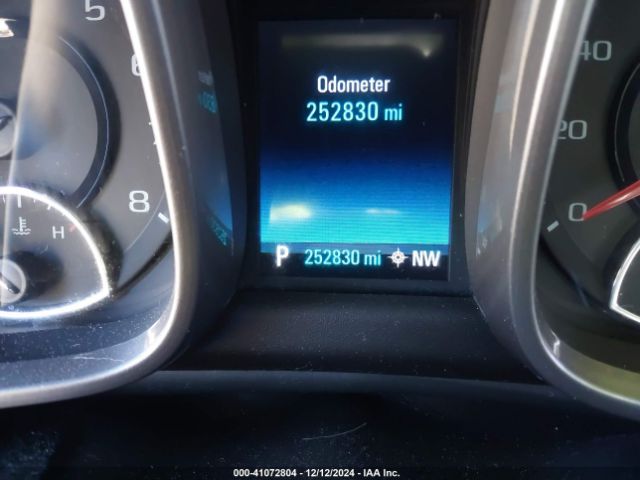 1G11E5SL4EF288211 Chevrolet MALIBU 2LT