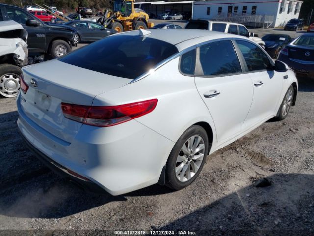 5XXGT4L39JG256348 KIA Optima Lx
