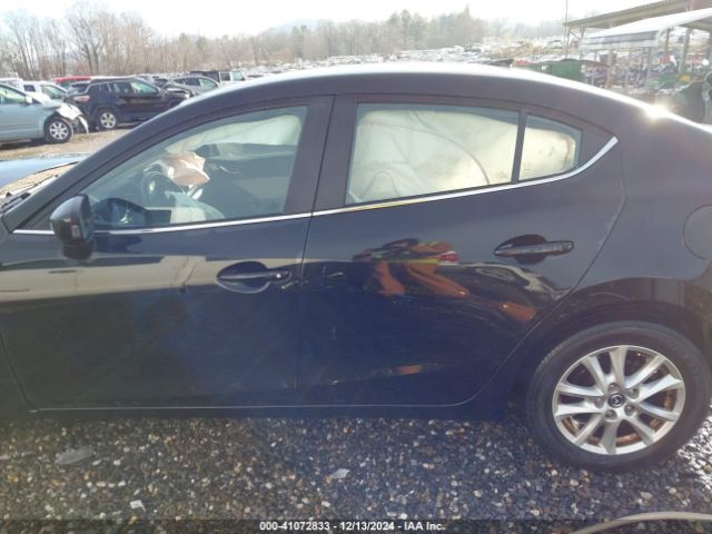 JM1BM1V77E1105578 Mazda Mazda3 I Touring