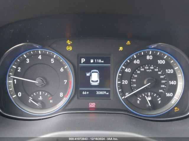KM8K12AA6KU273587 Hyundai Kona Se