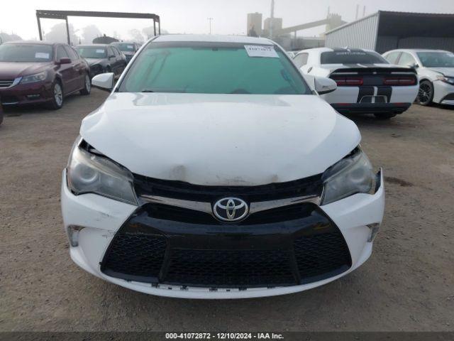 4T1BF1FK8HU775703 Toyota CAMRY SE