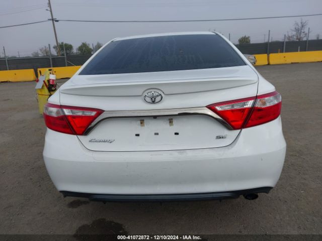 4T1BF1FK8HU775703 Toyota CAMRY SE
