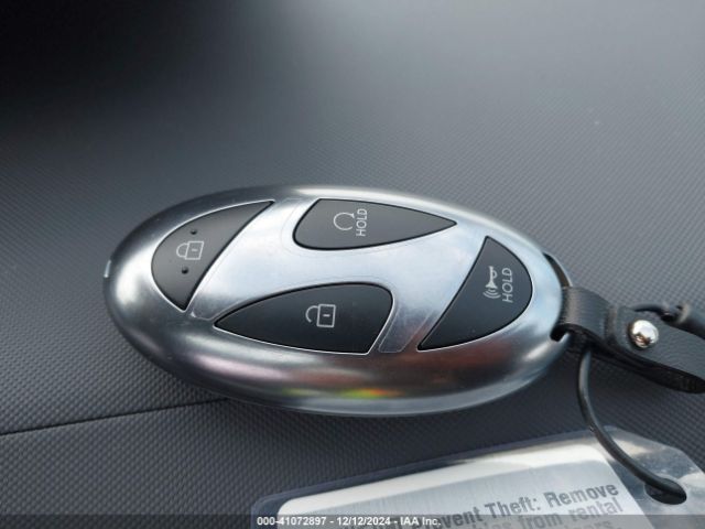 KM8HBCABXSU226505 Hyundai Kona Sel