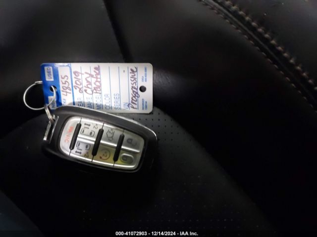 2019 CHRYSLER PACIFICA 2C4RC1BG9KR666183 Photo 10