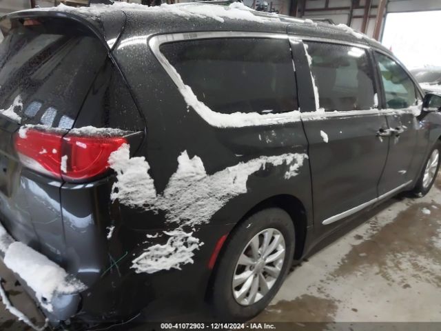 2019 CHRYSLER PACIFICA 2C4RC1BG9KR666183 Photo 3