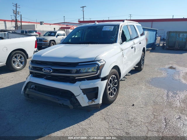Ford Expedition Xlt Max 2024 1FMJK1J82REA23364 Image 2