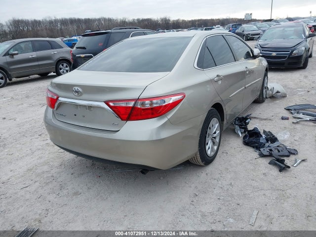 Toyota CAMRY LE 2015 4T4BF1FK4FR453563 Image 4
