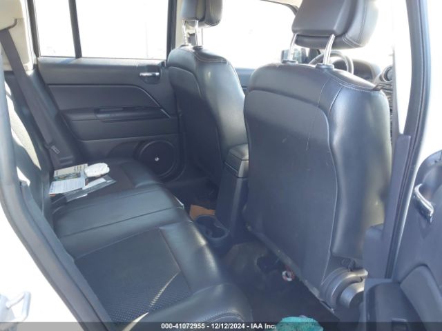 1C4NJPBA2GD812842 Jeep Patriot Sport Se