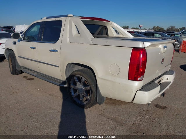 2007 CADILLAC ESCALADE EXT 3GYFK62897G227813 Photo 2